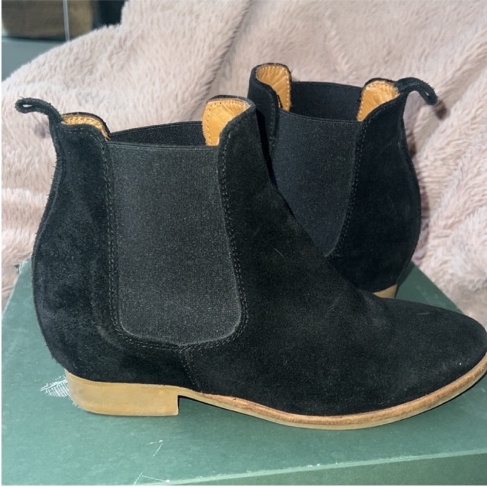 Roots | Women’s Size 36 (6) Black Suede Italian Wedge Booties - Picture 2 of 9